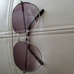 Circus by Sam Edelman sunglasses